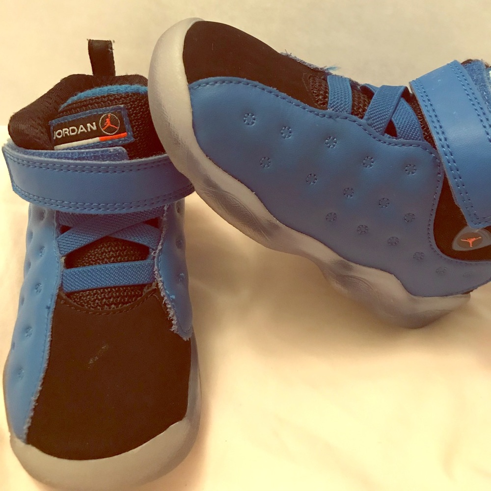 😍😍JORDANS 😍😍 toddler 8
